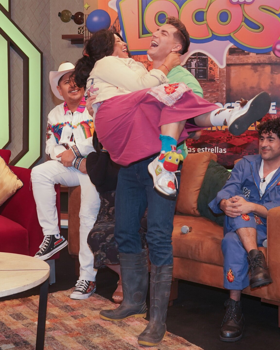 Bola de locos, Liliana Arriaga, la Chupitos