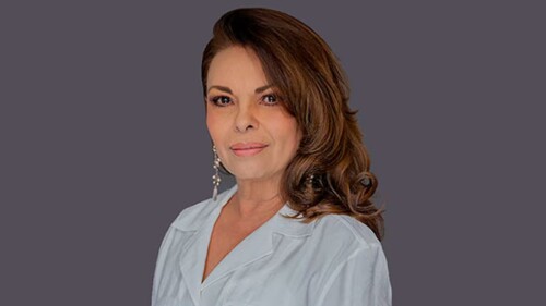 Iliana de la Garza