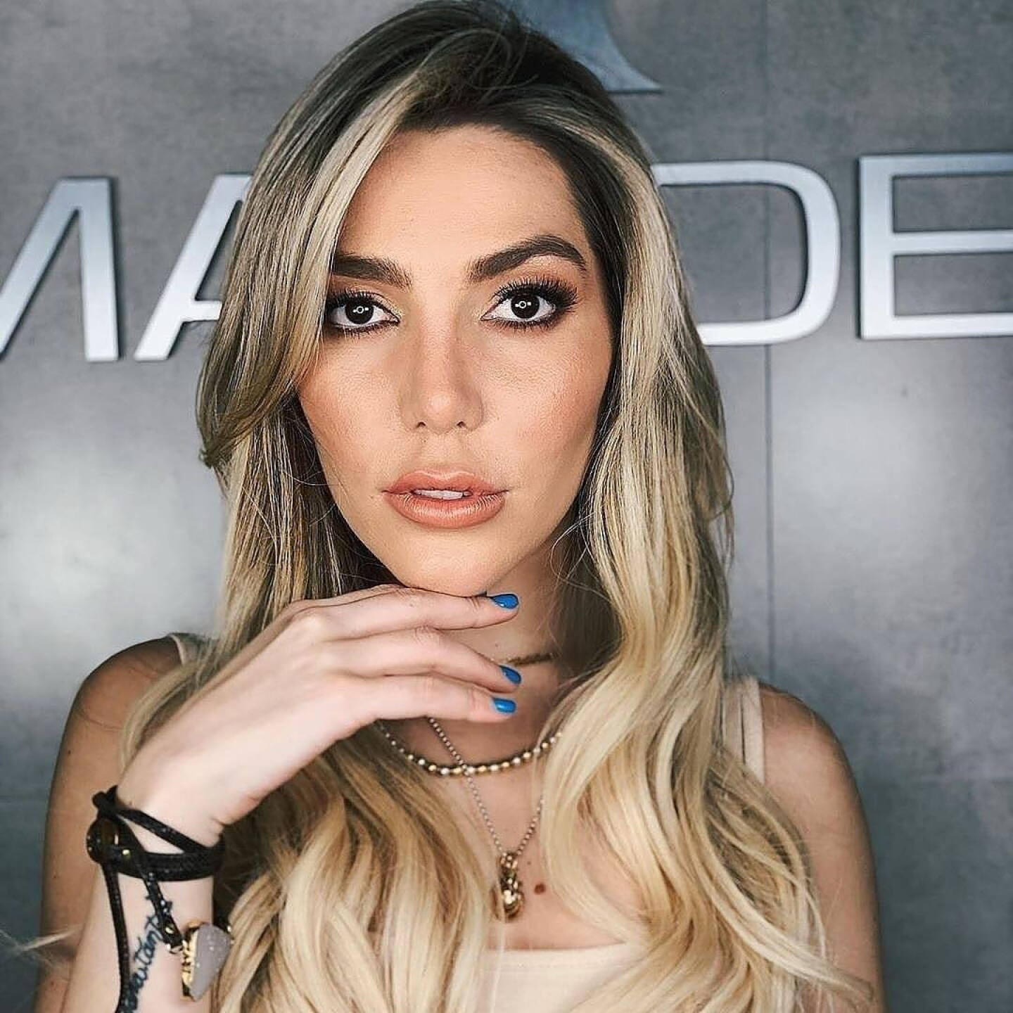 Frida Sofía, hija de Alejandra Guzmán, foto de Facebook