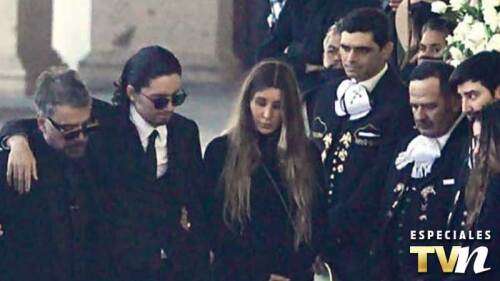 La familia Fernández despiden a don Vicente como él quería