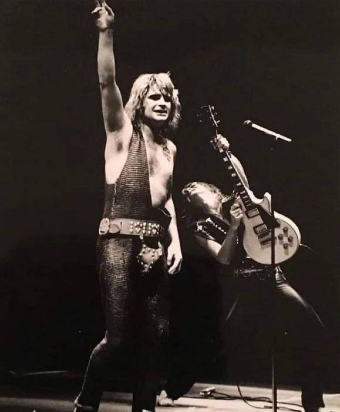 En su carrera en solitario ha publicado álbumes con notable figuración en las listas de éxitos y elogiados por la crítica como Blizzard of Ozz, Diary of a Madman, The Ultimate Sin y No More Tears.