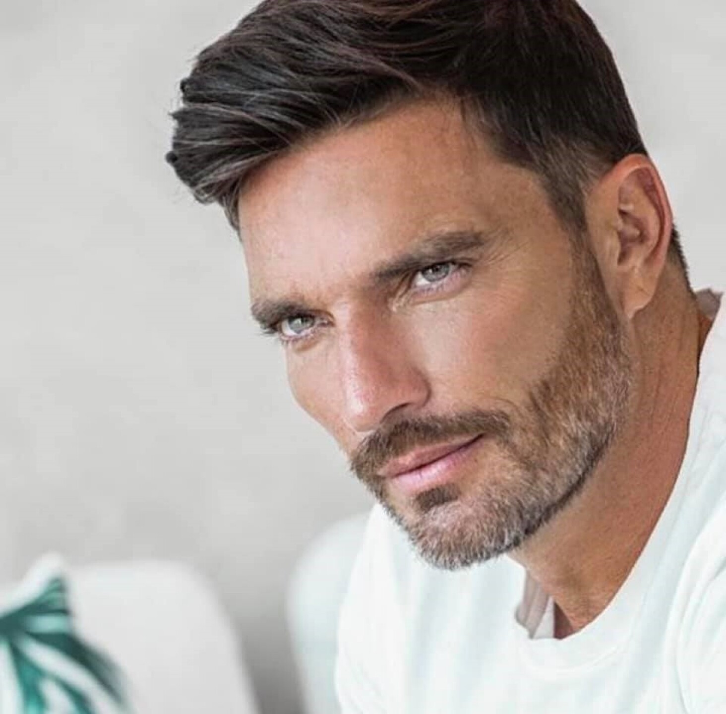 Marjorie de Sousa no cierra la puerta a Julián Gil y dejaría que conviva con su hijo