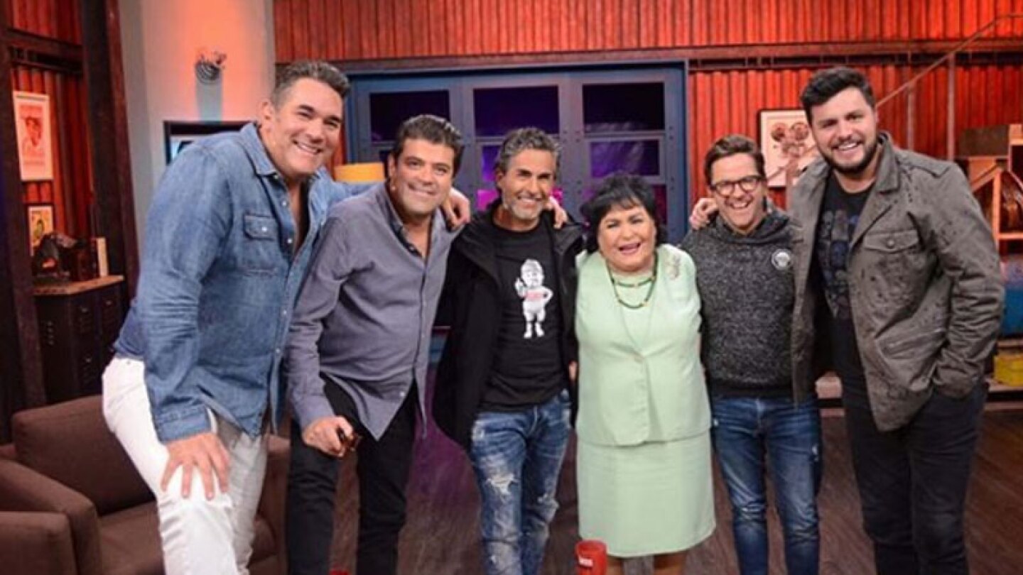 Carmen Salinas revela que Eduardo Santamarina está bien dotado