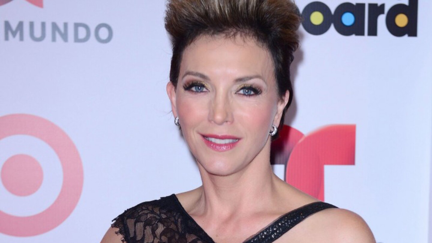 Laura Flores lo hace oficial y por fin revela su situación sentimental