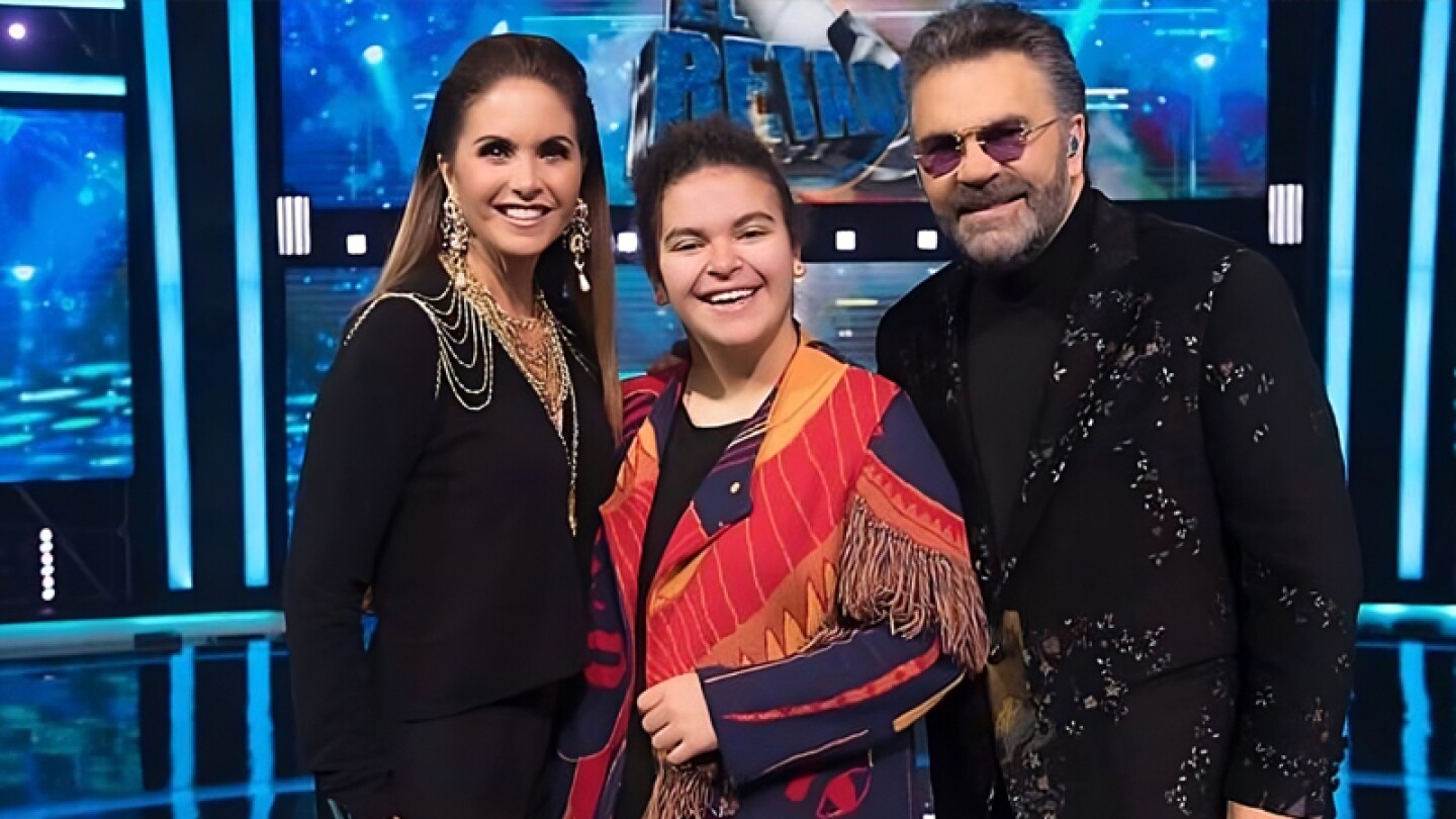 Lucero no quería que sus hijos se parecieran a Manuel Mijares?! "Que se parezca a mí" VIDEO