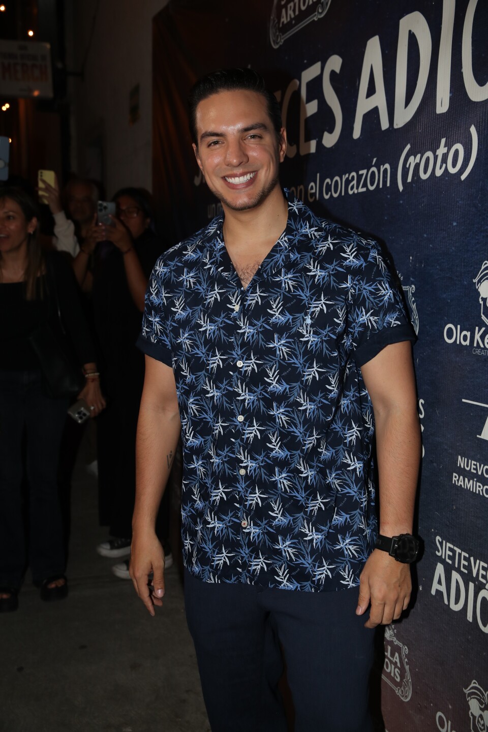 Vadhir Derbez, 2024, alfombra roja "Siete veces adiós"