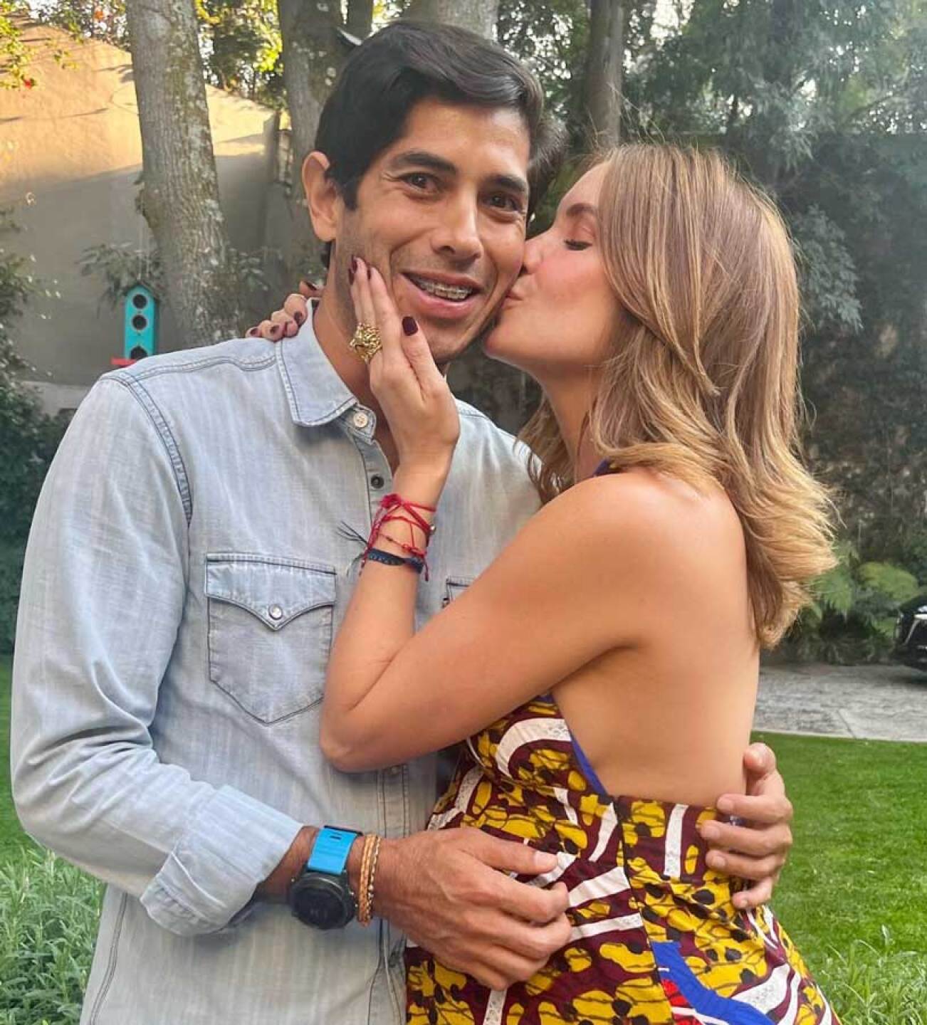 ¡Ya es mamá!  Andrea Escalona le da la bienvenida al mundo a su hijo