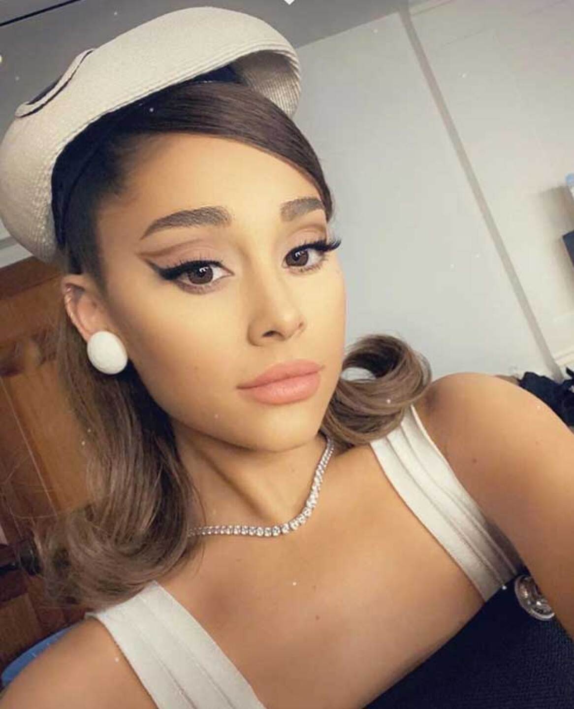 Ariana Grande es la intérprete de Love Me Harder