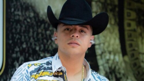 Eduin Caz revela que sufrió discriminación en un parque de diversiones