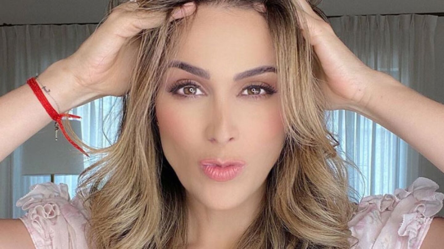 Jacky Bracamontes se niega a ir a trabajar a Televisa