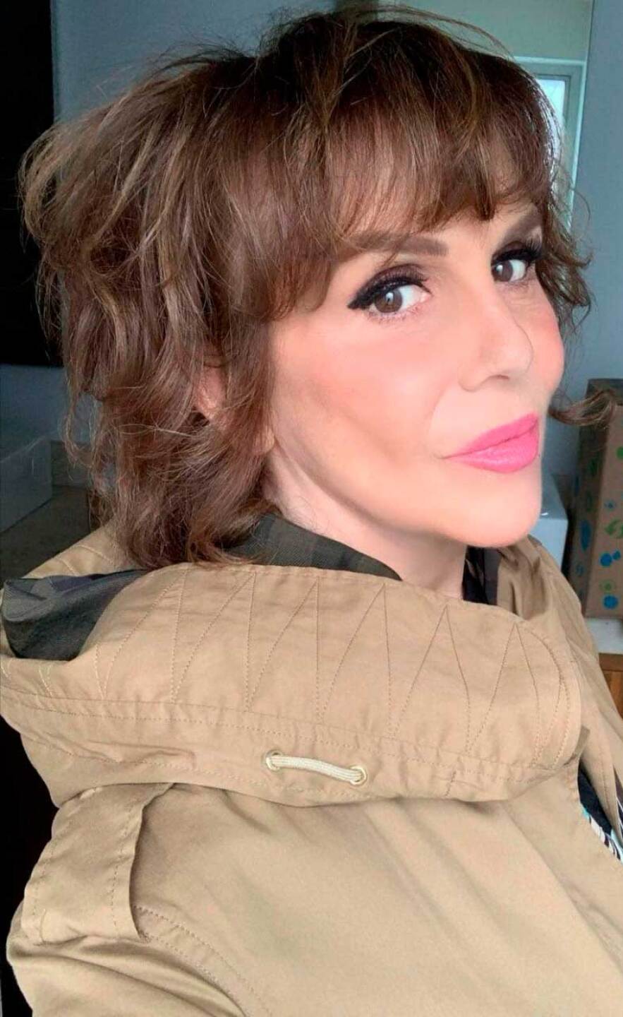 Rebecca Jones sale de terapia intensiva