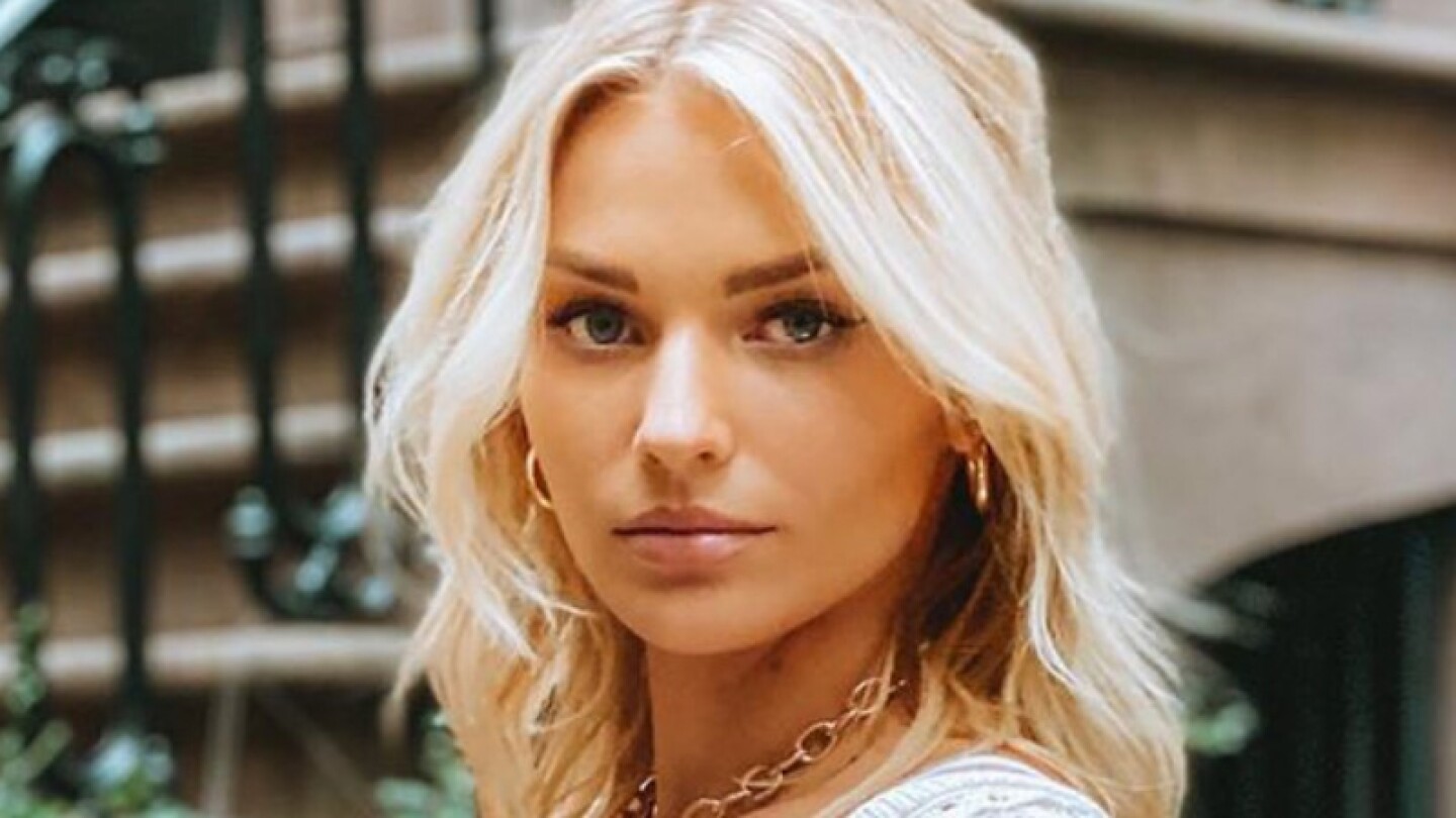 Irina Baeva derrocha sensualidad en Nueva York