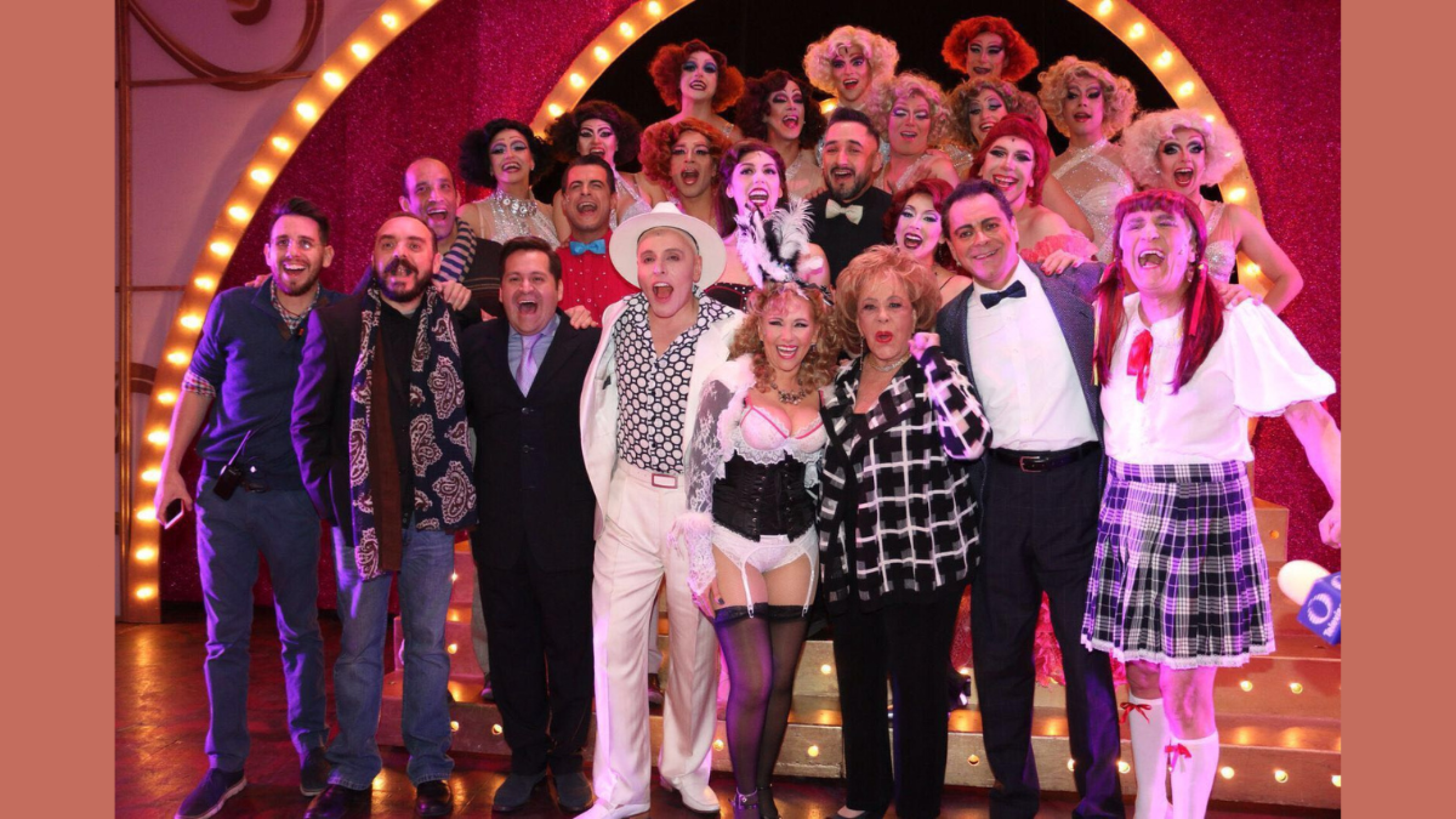 Mario Iván Martínez, Aída Pierce, Silvia Pinal