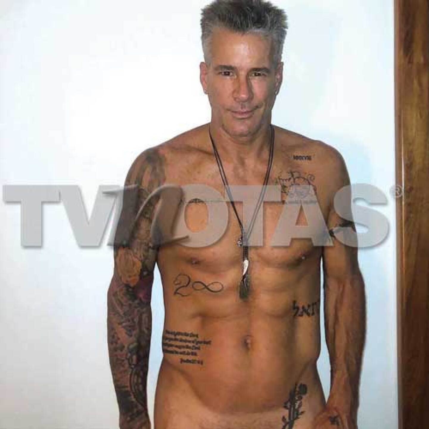 El actor habría tenido relaciones con ambos géneros.