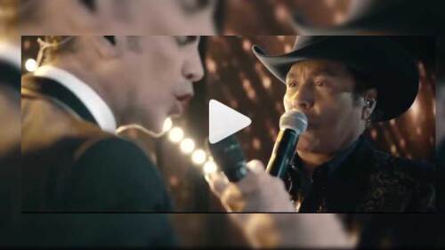 El material se presento en los premios Lo Nuestro