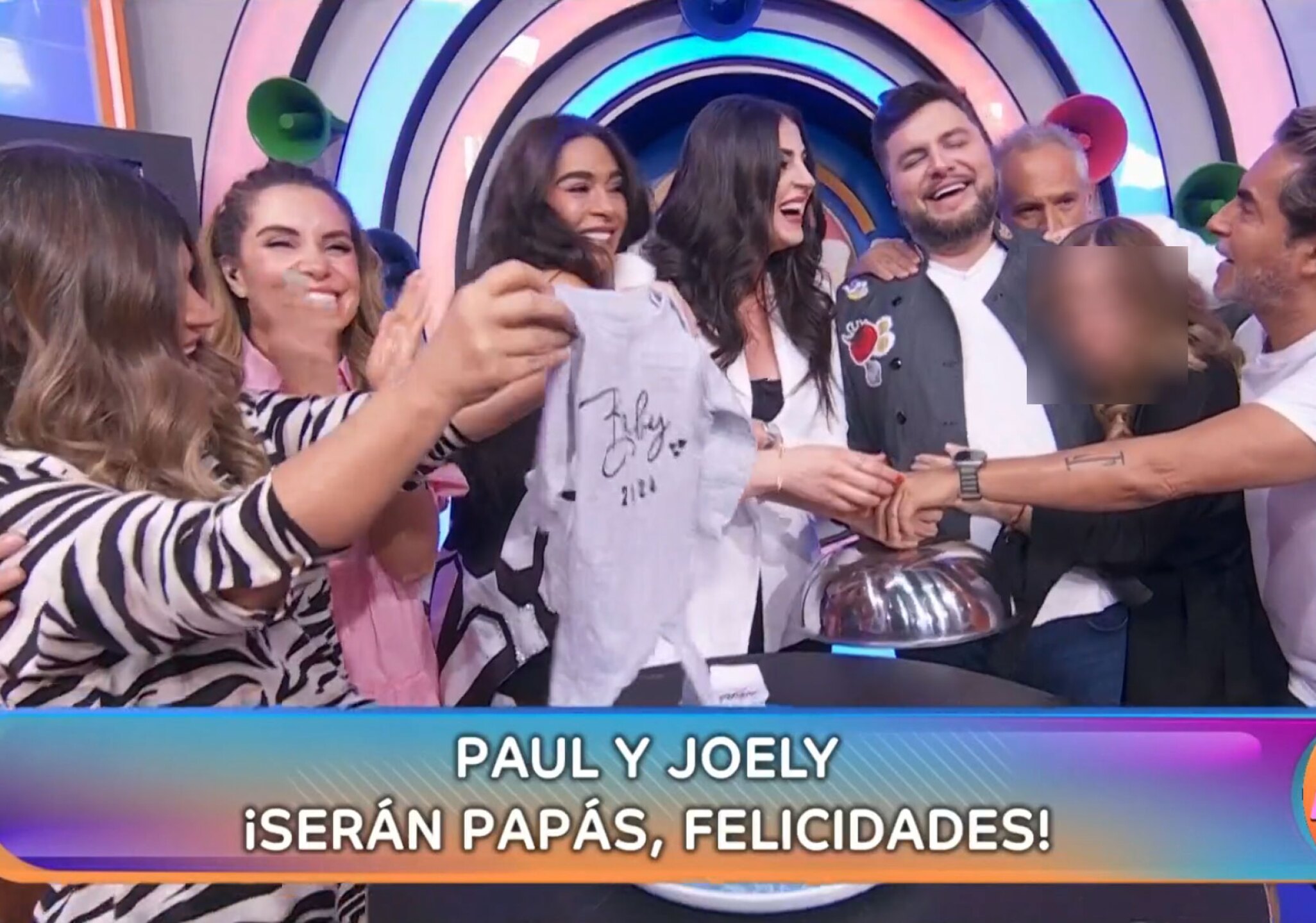 Paul Stanley y Joely Bernat confirman su embarazo