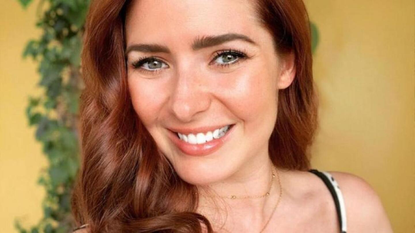 Perrita de Ariadne Díaz es devorada por un cocodrilo