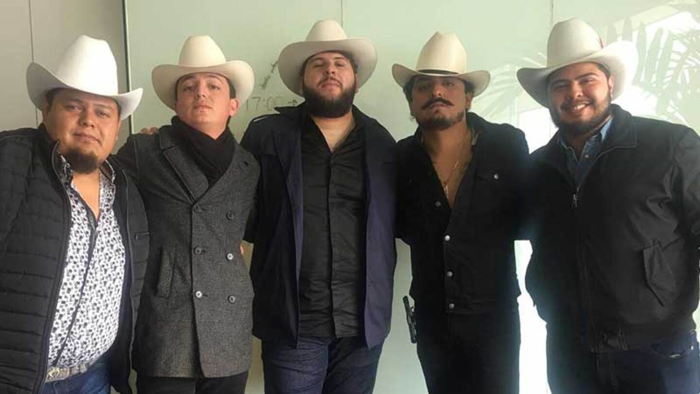 Están promocionando un nuevo sencillo.