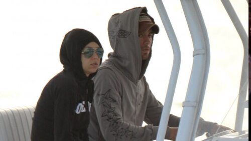 Pareja de Enrique Iglesias presume a sus mellizos en su cumpleaños