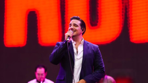 ¿Por qué Vadhir Derbez gana menos que toda su familia.png