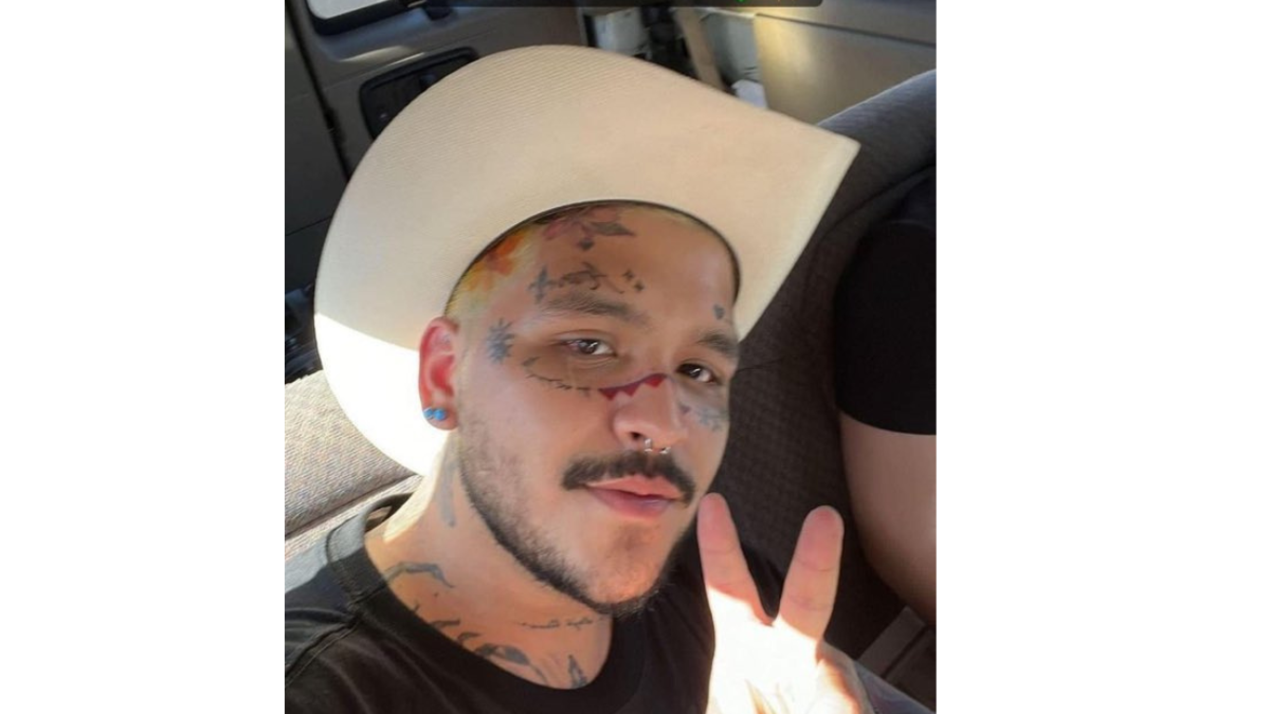 Christian Nodal tatuajes