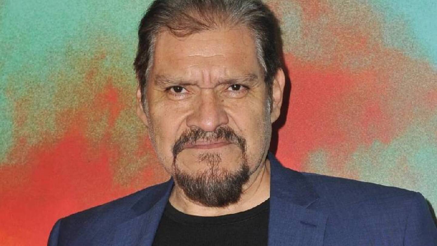 Joaquín Cosío defiende a Chumel