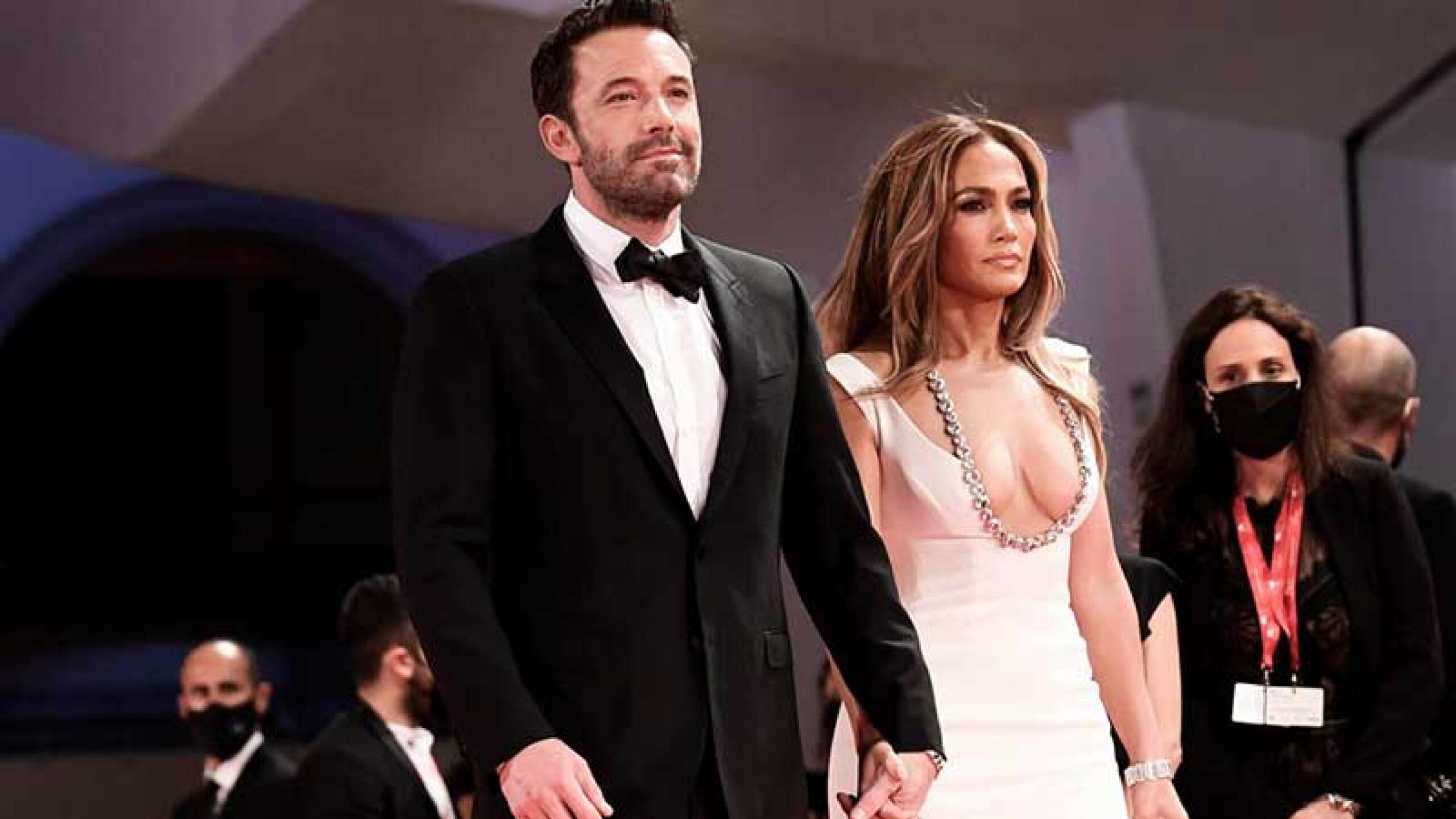 JLo y Ben Affleck habrían firmado contrato prematrimonial con impactante cláusula íntima