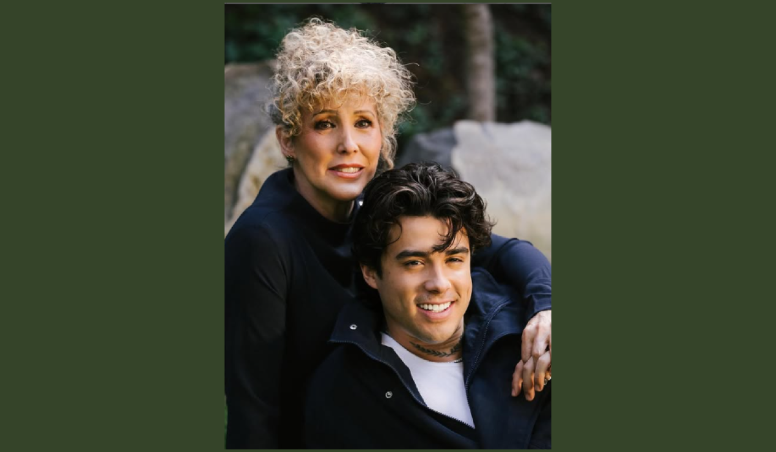 Mario Bautista y su mamá Gloria Gil