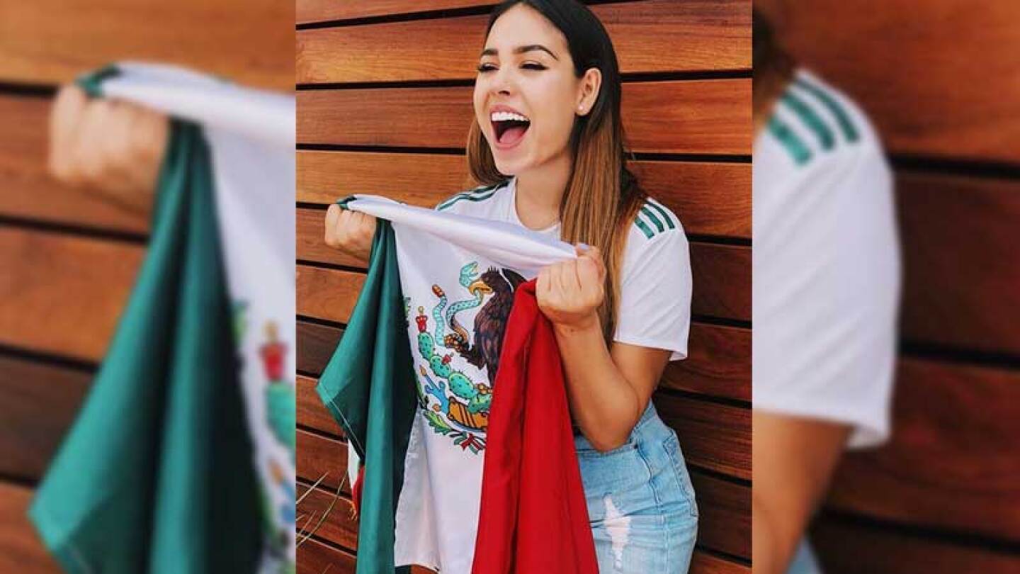 Danna también a incursionado en musicales como "Hoy no me puedo levantar"