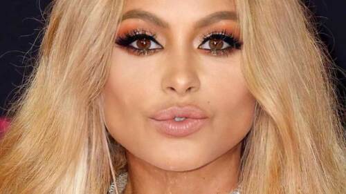 Paulina Rubio acompañada por sus hijos y Susana Dosamantes