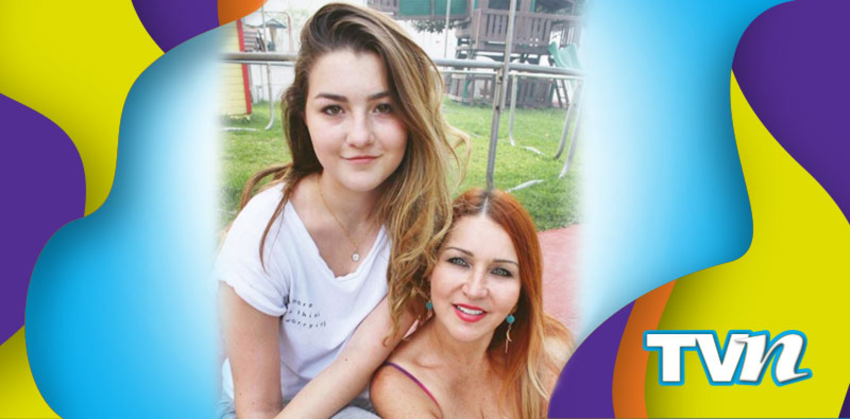 Alicia Villarreal y Melenie Carmona  dos gotas de agua