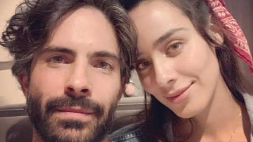 Osvaldo Benavides y Esmeralda Pimentel