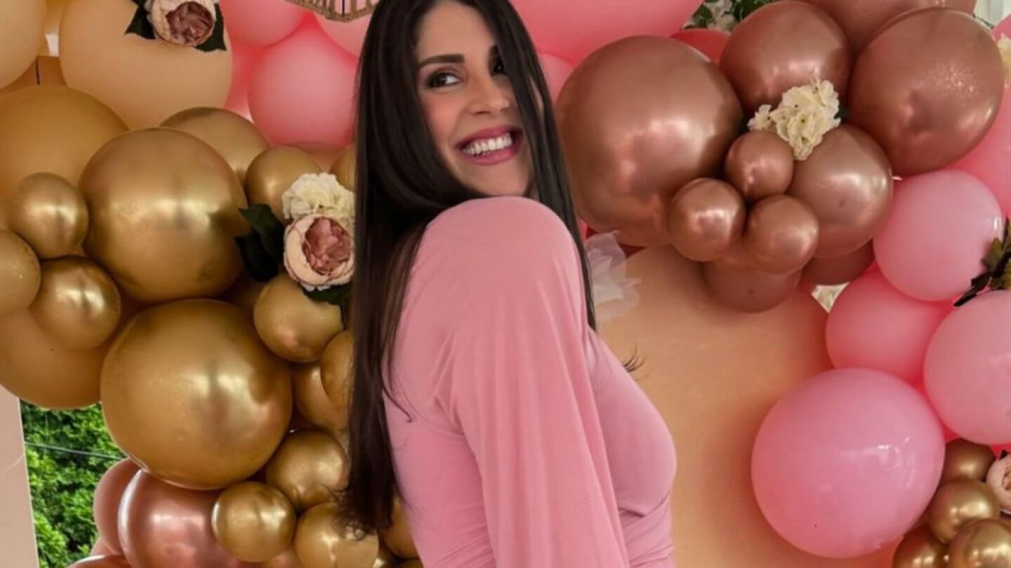 Joely Bernat, esposa de Paul Stanley, baby shower