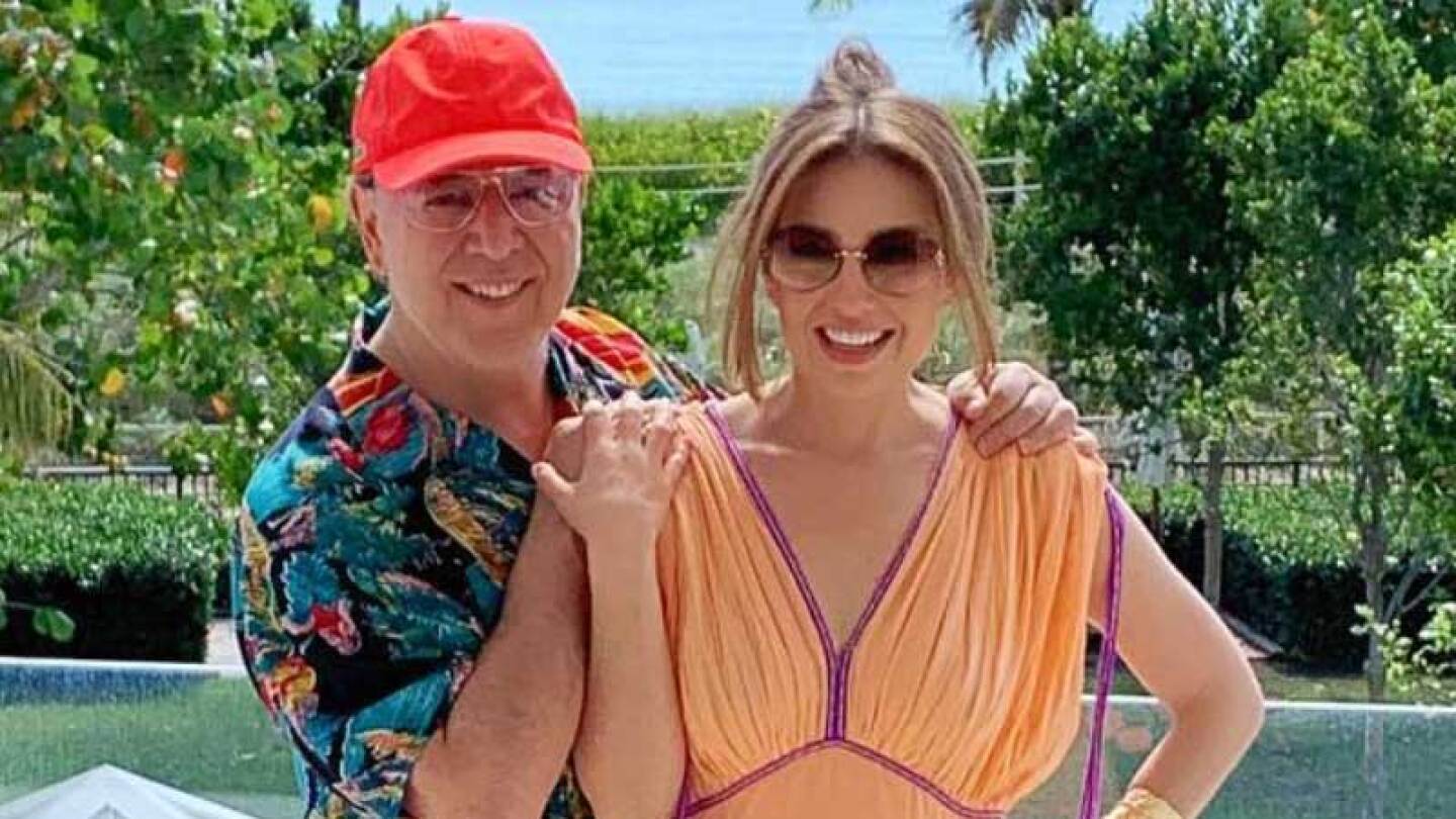 Tommy Mottola le da costoso regalo de bodas a Thalía 