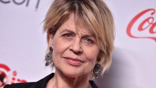 Linda Hamilton asombró al revelar que no ha tenido relaciones sexuales desde hace 15 años.