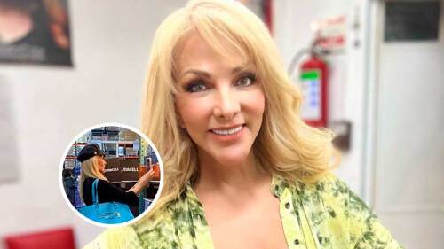 Video: Olivia Collins aprovecha las lámparas de un supermercado para una junta virtual