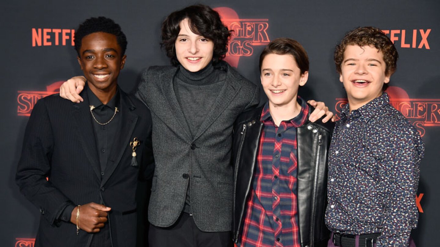 Protagonista de Stranger Things presentó a su hermana gemela