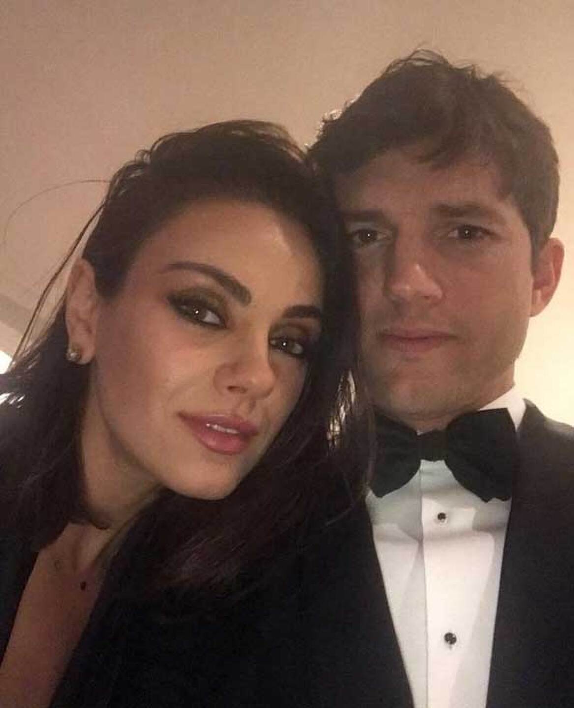 Ashton Kutcher desea lo mejor para su familia
