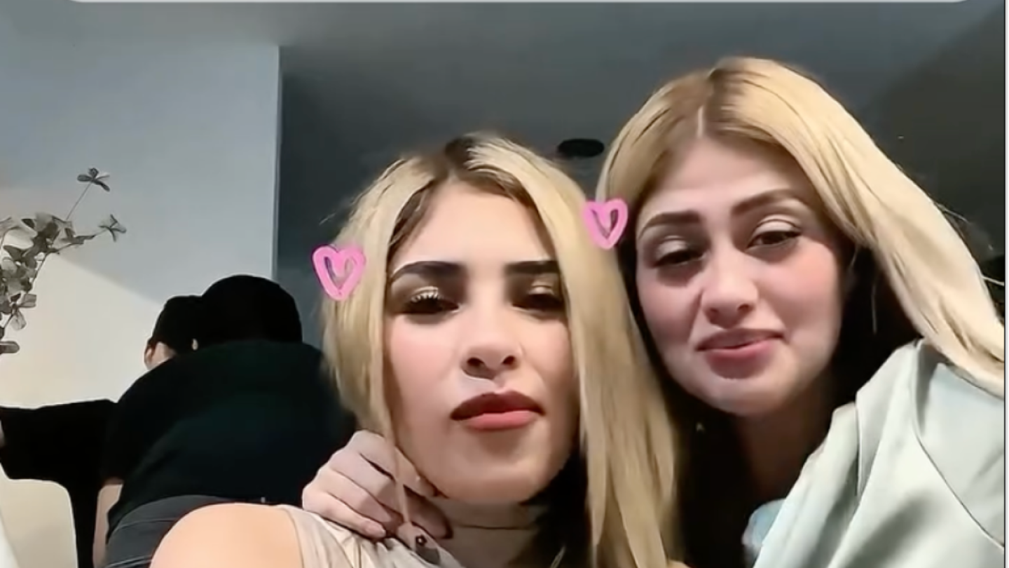 Valeria y Vivian de la Torre en live.png