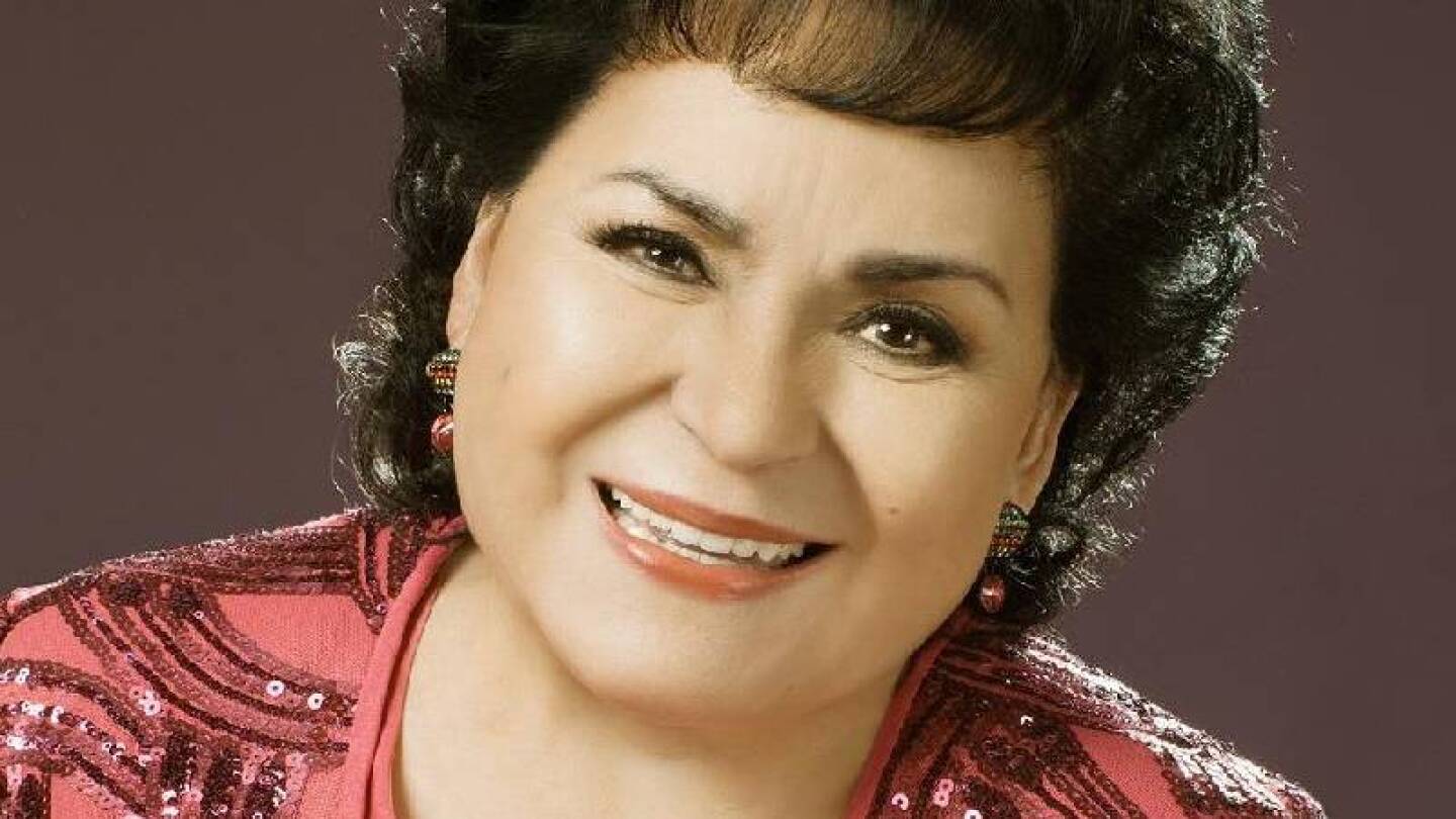 Carmen Salinas hospitalizada