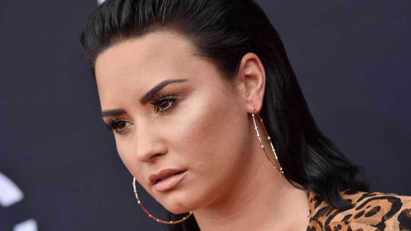 Demi Lovato sigue internada superando su adicción.