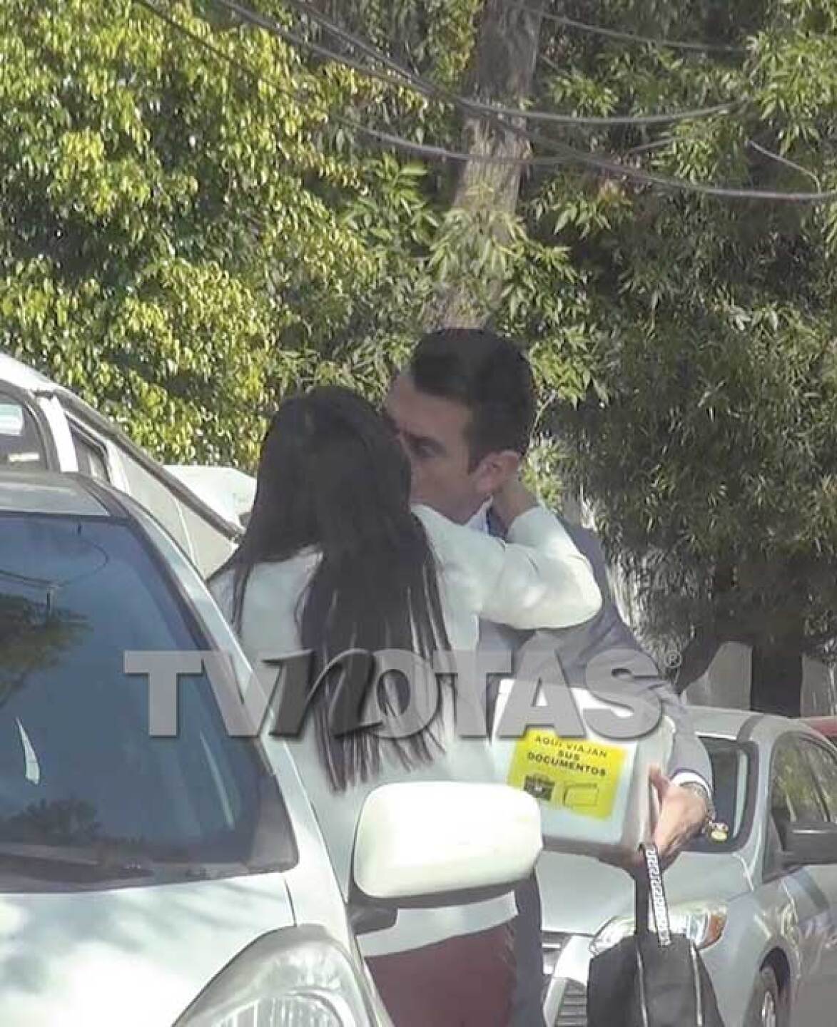 Andrea Noli revela que Jorge Salinas no ha visto a su hija