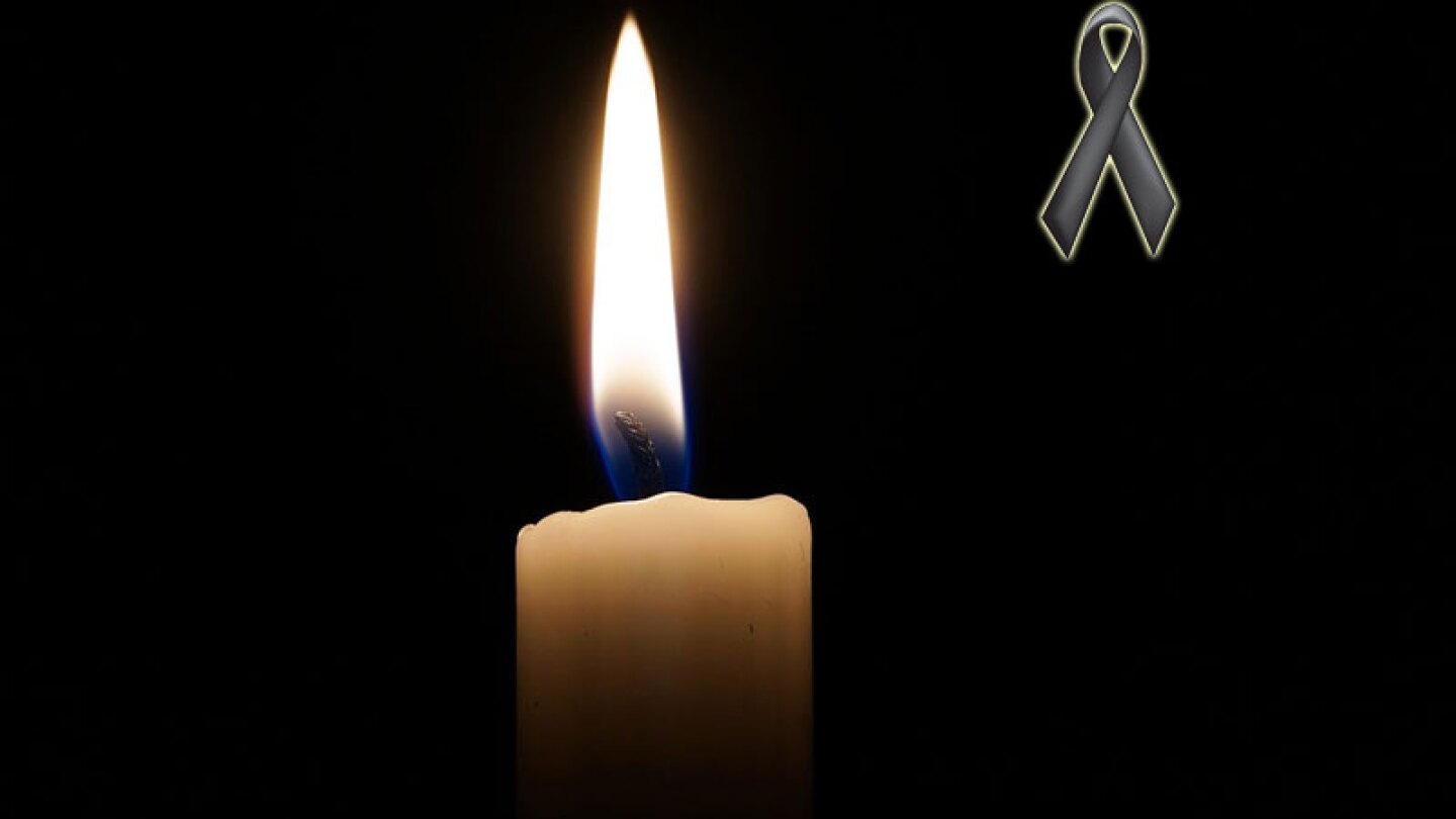 Así despiden a un grande; descanse en paz.
