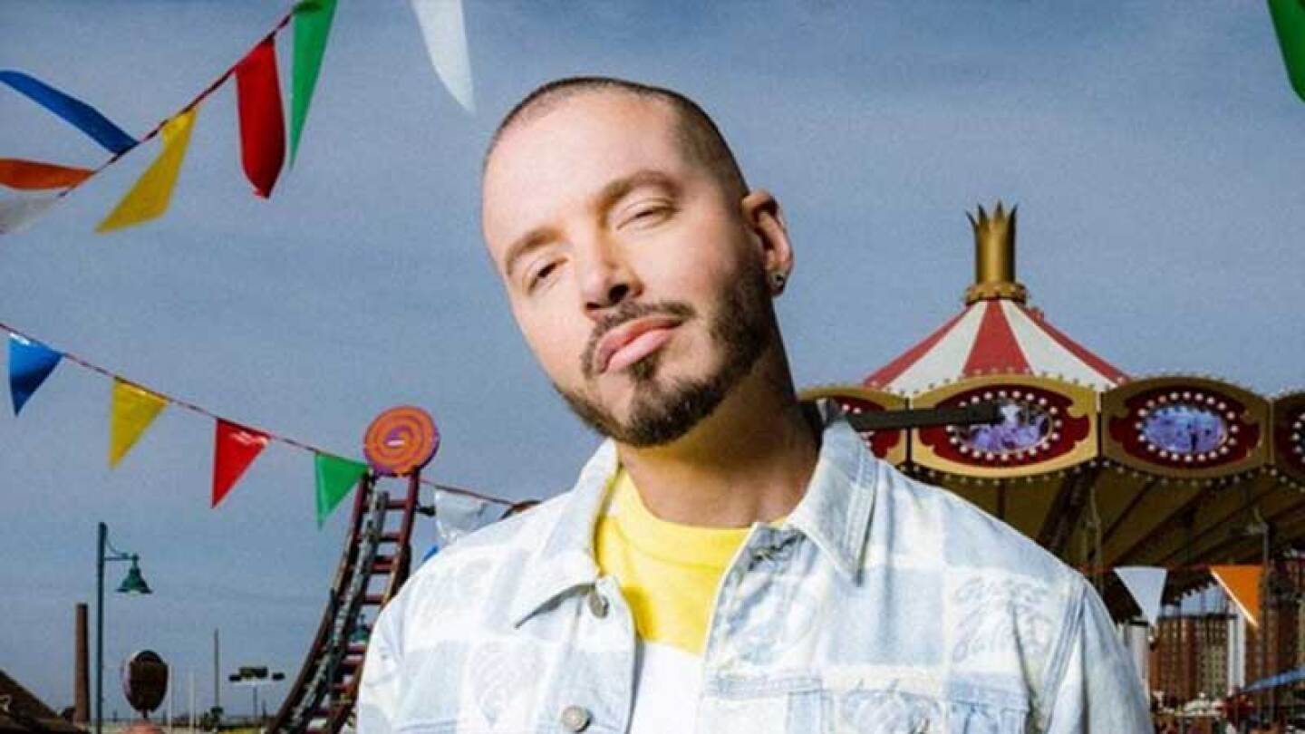J Balvin muestra a su primogénito tocar melodías