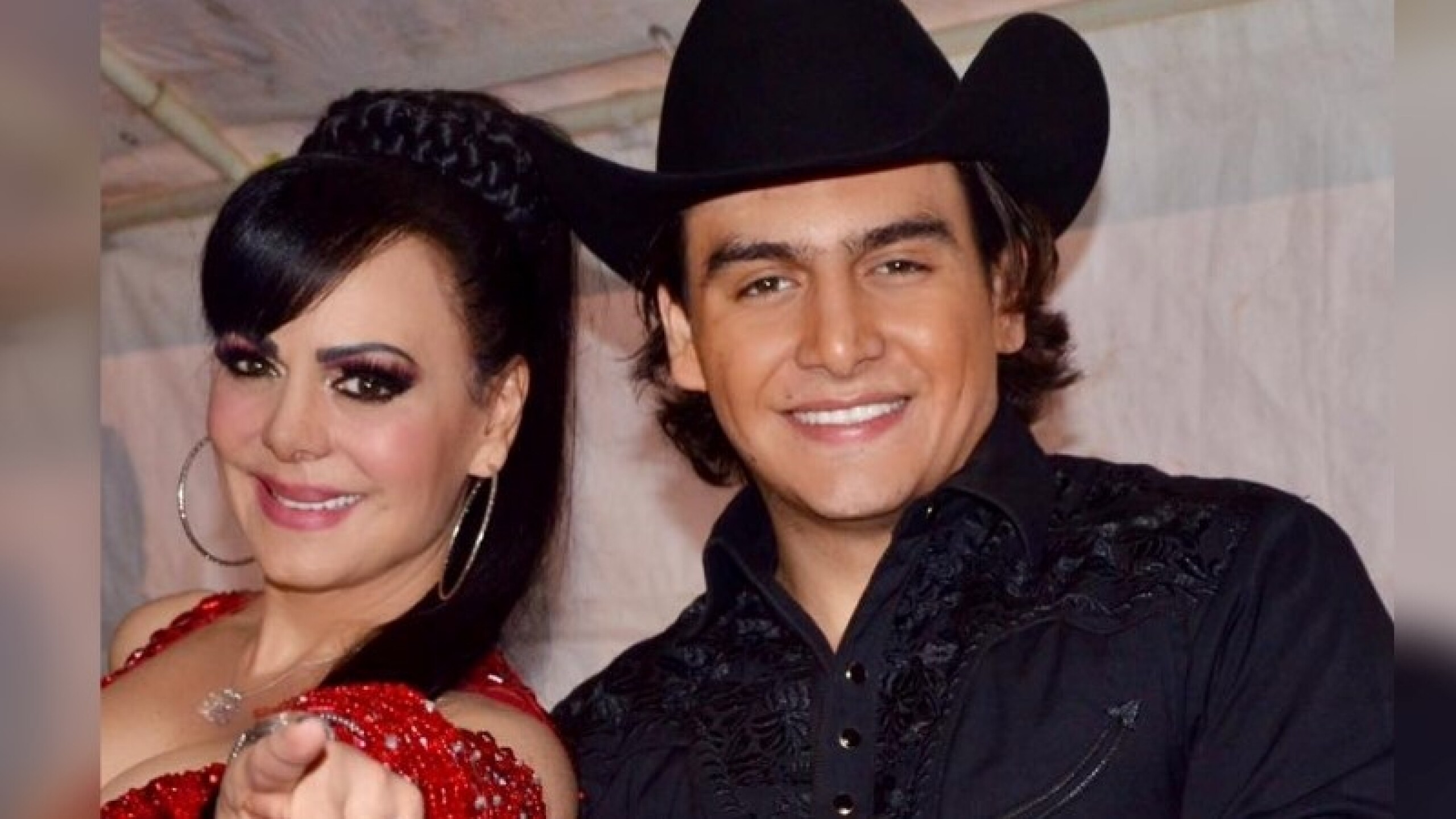 Julián Figueroa y Maribel Guardia