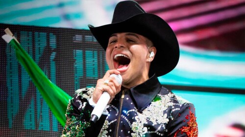 Eduin Caz de Grupo Firme se “echa palomazo” con unas copas de más en la boda de Beto Sierra