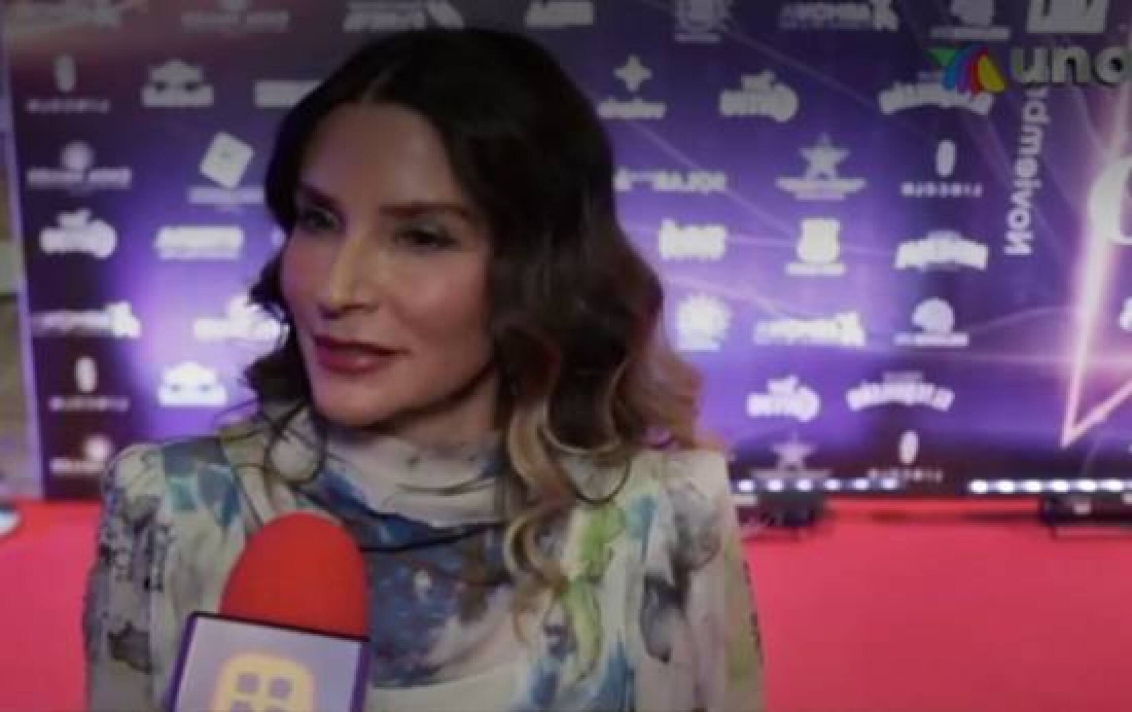 Issabela Camil y Sergio Mayer