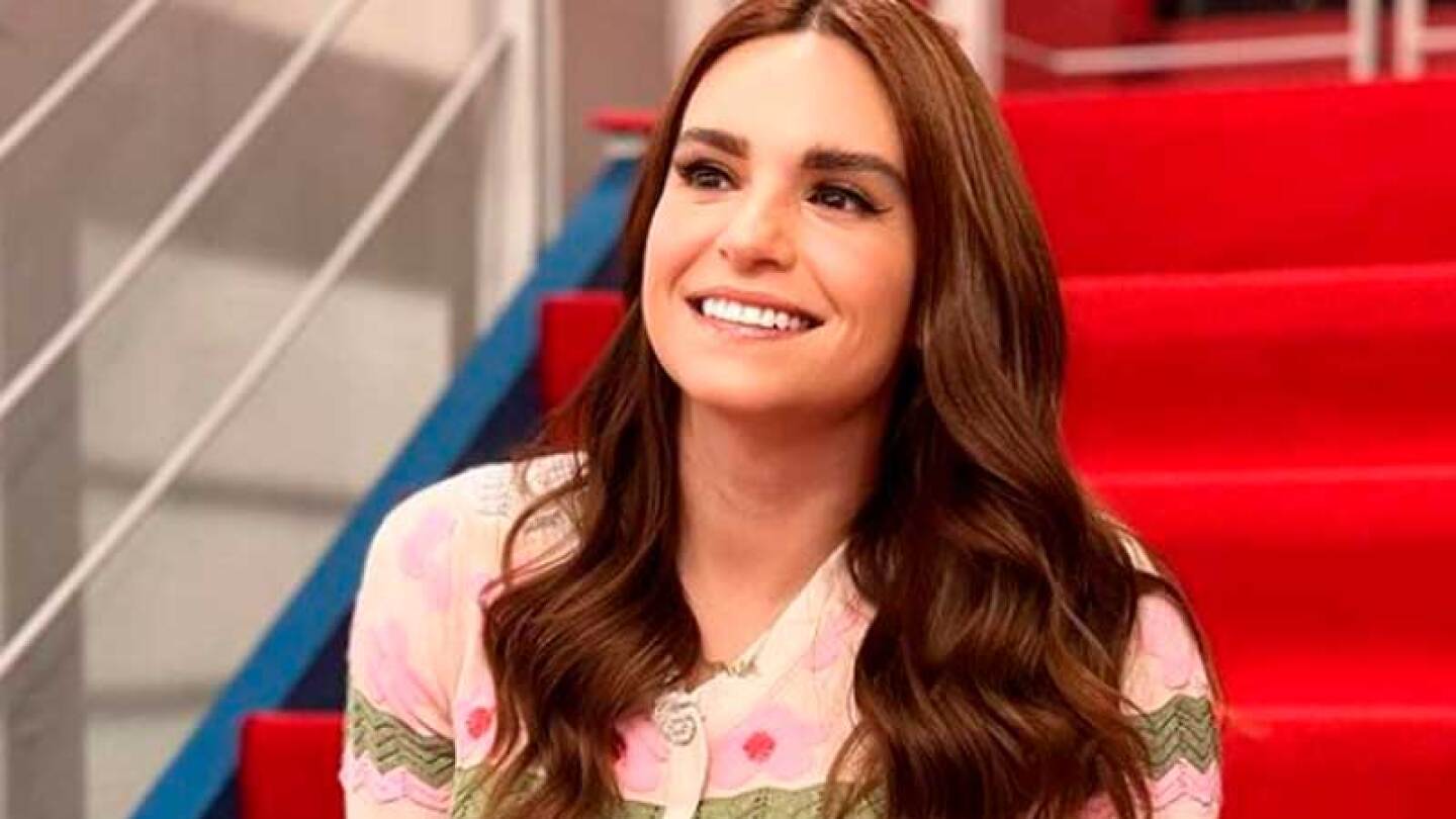 Tania Rincón presume nuevo trabajo, ¿se va del programa Hoy?