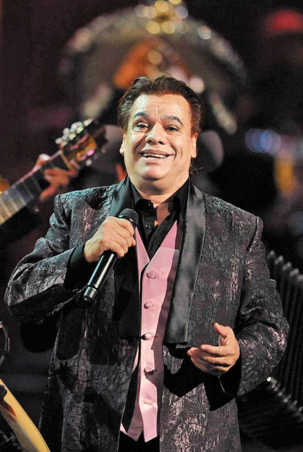 Juan Gabriel dejó grabados varios temas antes de su partida.