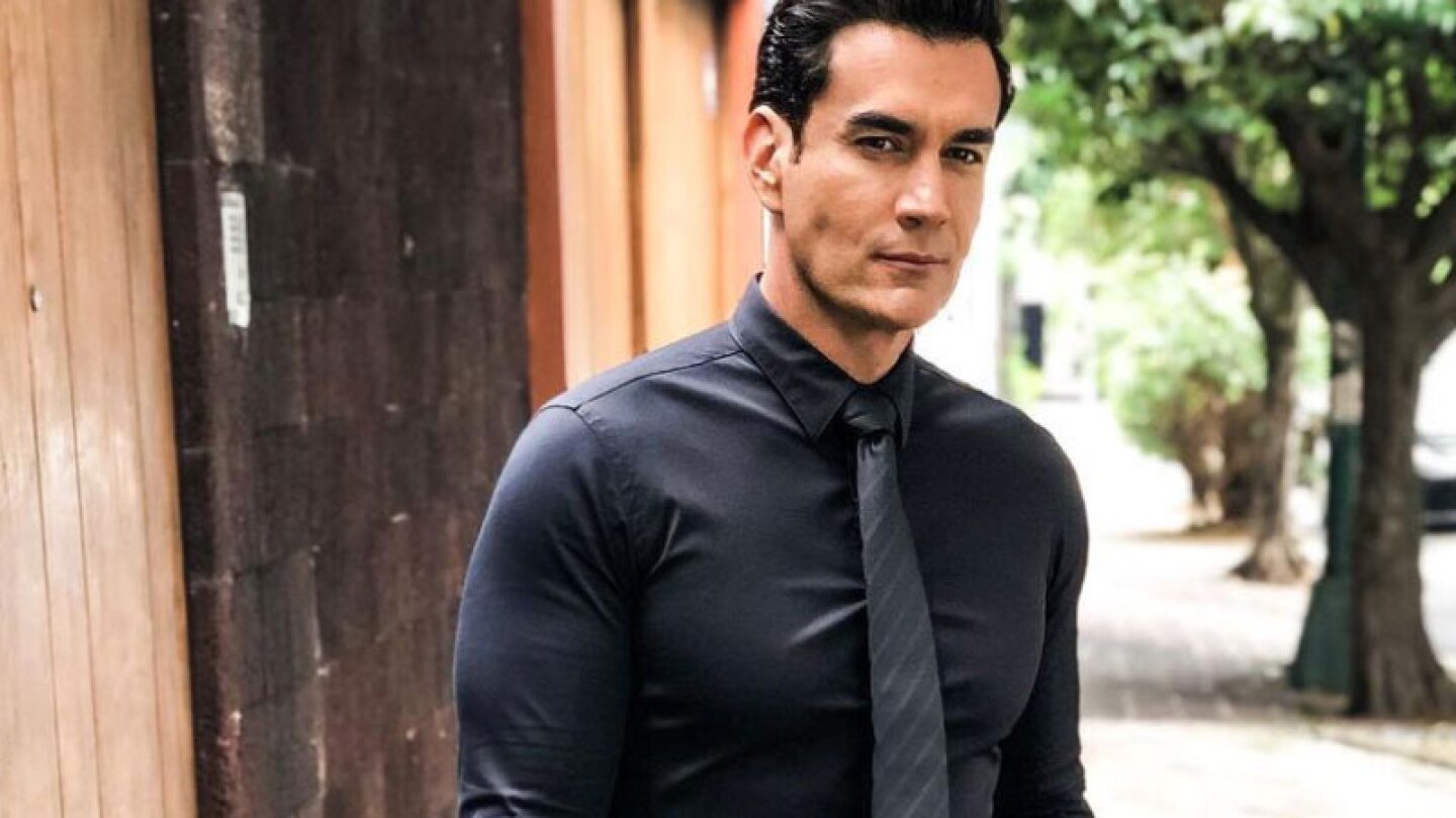 david zepeda romance daniel urquiza